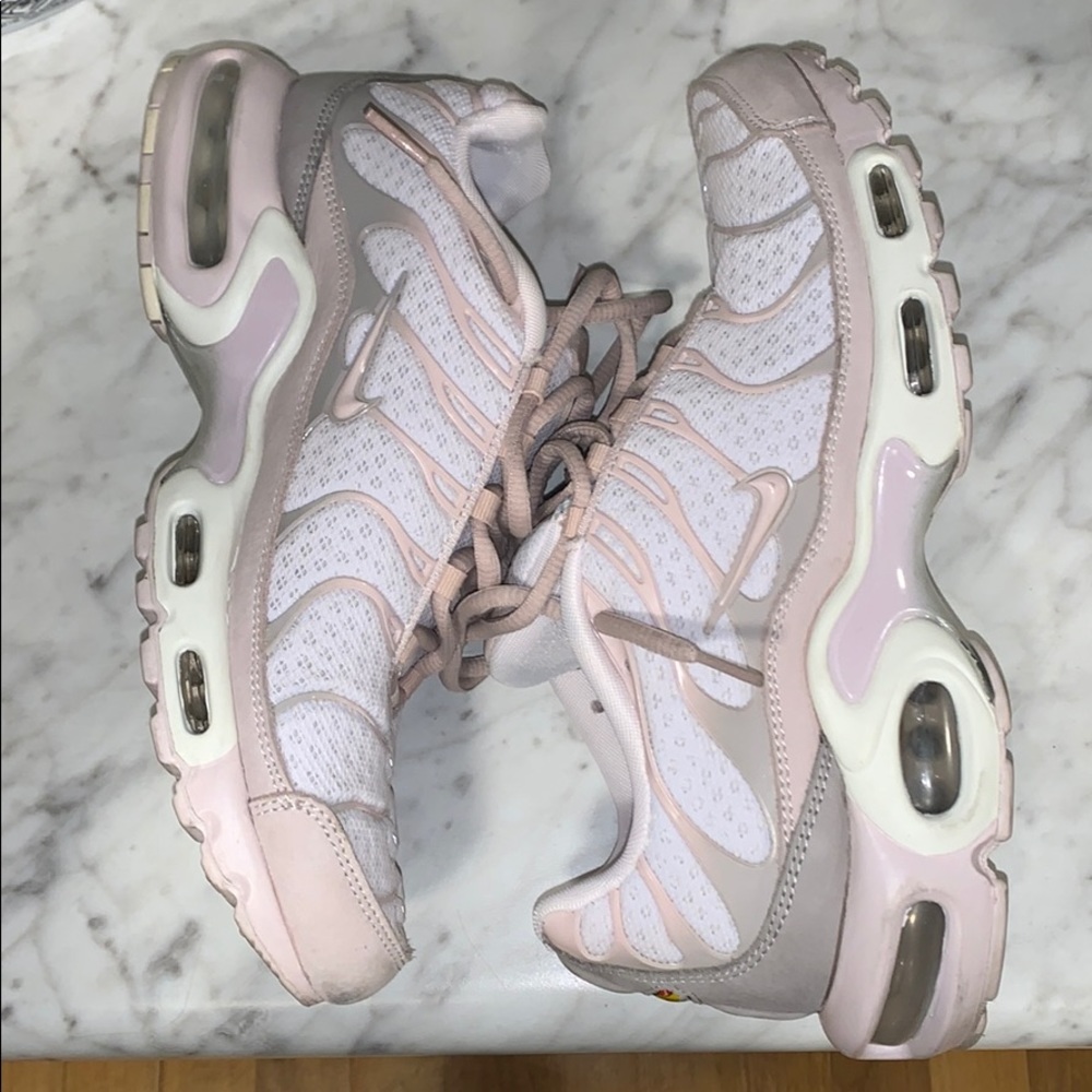 Air max size 8